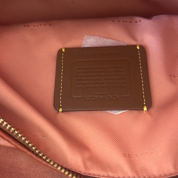 Coach C5265 Pebble Leather Lori Shoulder Bag - Coral Colour, Authentic - Picture 6 of 8